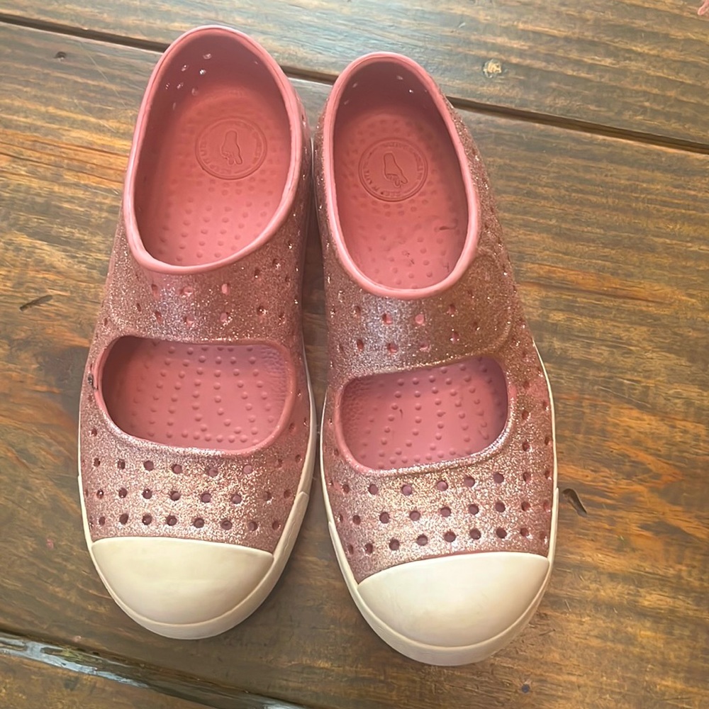Mary Jane Natives size 13c